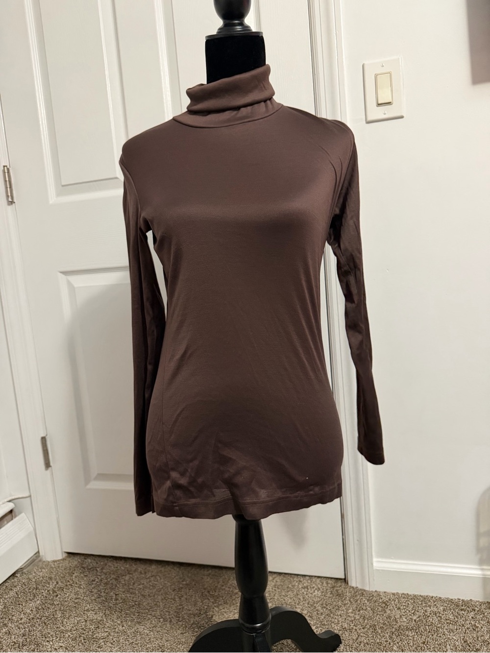 Brooks Brothers Women's Brown Turtleneck Long Sleeve Top Size Sm